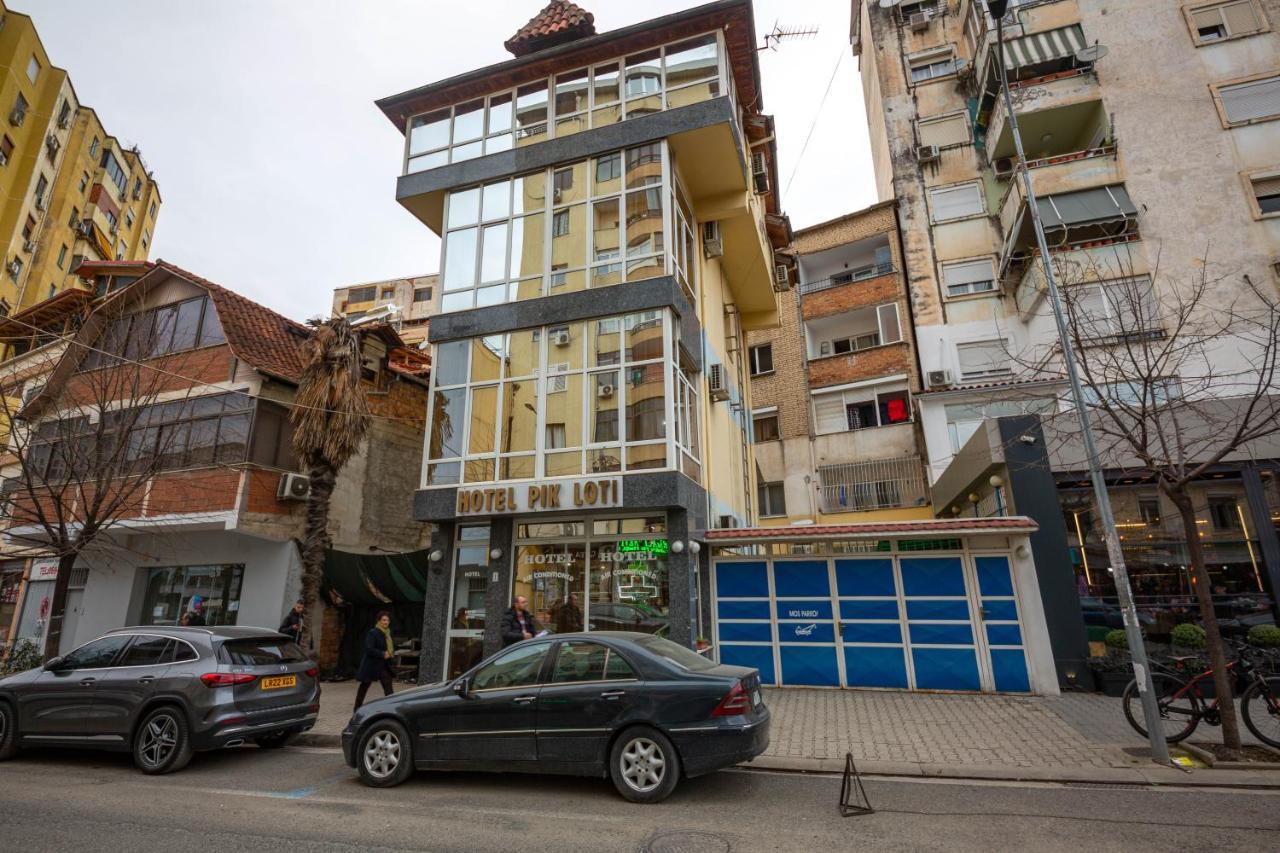Hotel Pik Loti Тирана Екстериор снимка